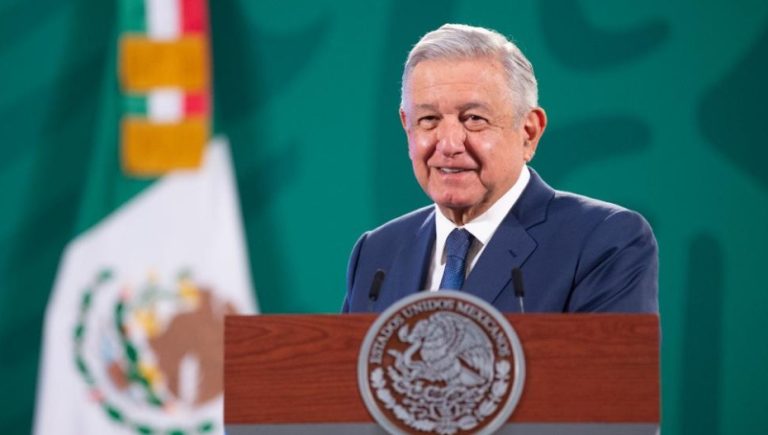 Considera AMLO que no hay en el mundo otro funcionario con las características de López-Gatell