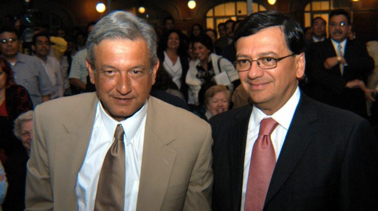 AMLO pudo vacunarse, pero solo un hombre con valores éticos actúa de esa manera: Arreola