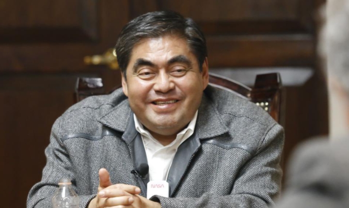 Ve Barbosa que ningún partido donaría sus recursos en beneficio de los mexicanos, solo Morena
