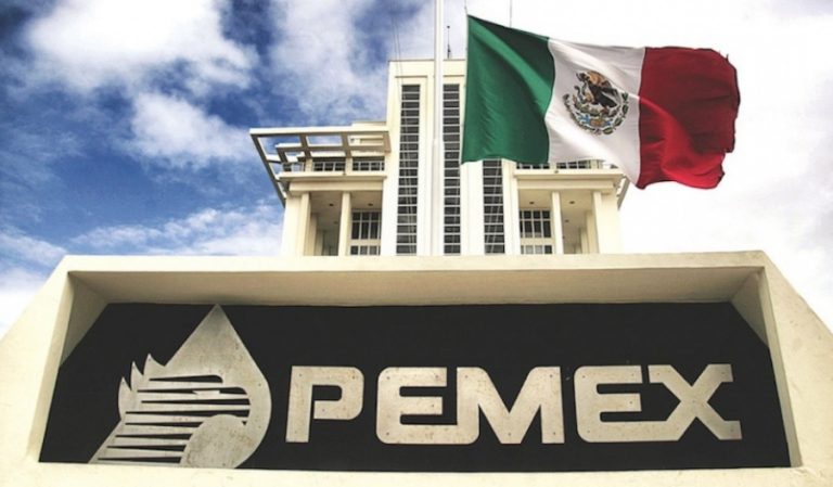 Pemex falla en su meta de producción petrolera en 2020; liga 16 años continuos de caídas