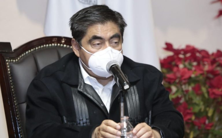 Barbosa empieza 2021 como el segundo gobernador peor evaluado de todo el país