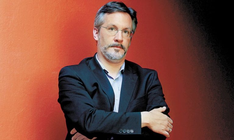 Ackerman sugiere que farmacéuticas compartan sus patentes de vacunas de forma libre y gratuita