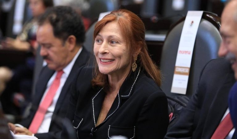 “¿Tamales?”, pregunta Tatiana Clouthier por el Día de la Candelaria y desata las críticas en redes