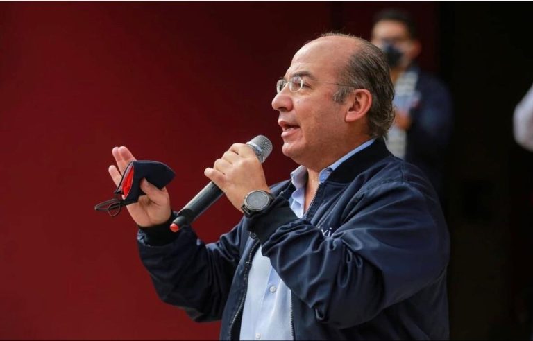 Cuestiona Calderón que pidan INE para obtener vacuna vs COVID; “crueldad de la burocratización innecesaria”