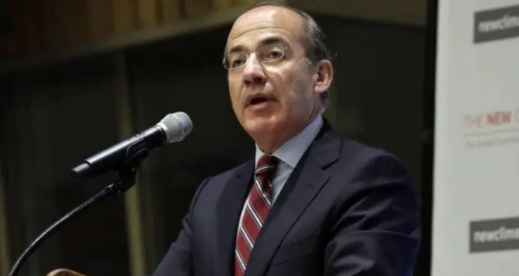 México está en riesgo de convertirse en un poder absoluto y sin límites: Felipe Calderón
