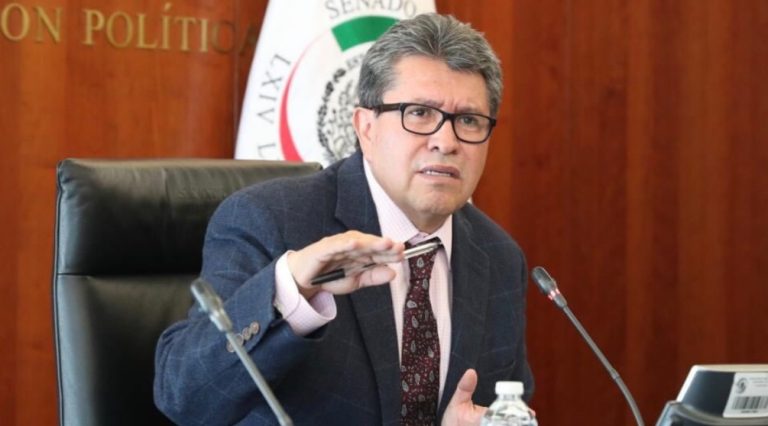 Monreal ahora plantea regular a las calificadoras para garantizar que sean objetivas