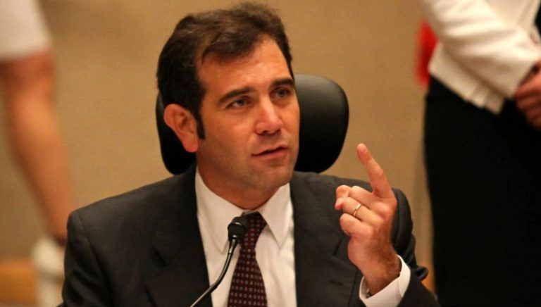 Partidos políticos son responsables de la “honorabilidad” de sus candidatos: responde el INE