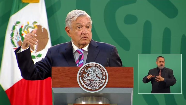 AMLO denuncia que el Reforma es un pasquín porque no hablaron de error de la ASF pero si de su entrenamiento de beisbol
