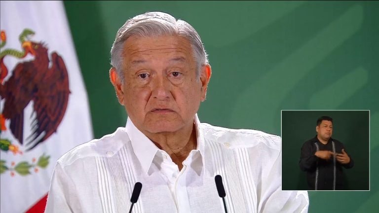 Epigmenio es un periodista honesto, no es chayotero: AMLO