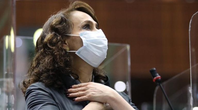 Padierna se despide de San Lázaro y presume que representar a Morena es el más alto honor