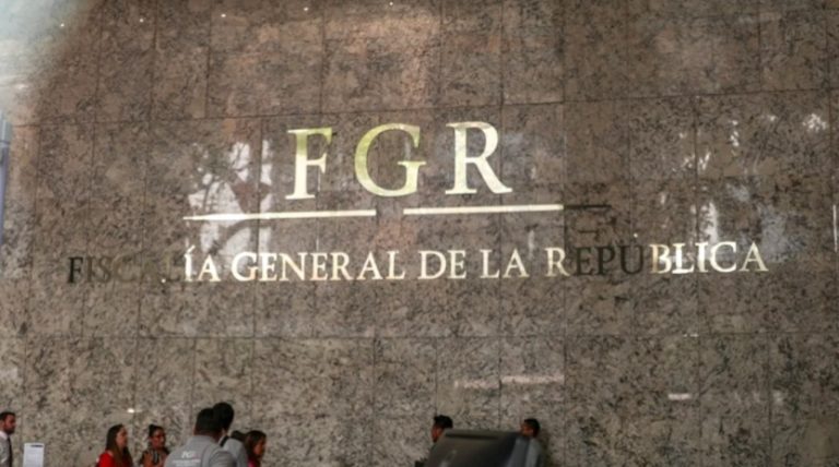 Servidores Públicos en México piden favores sexuales: advierte FGR