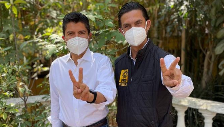 PRD se suma a Eduardo Rivera tras asegurar que es el mejor proyecto para Puebla