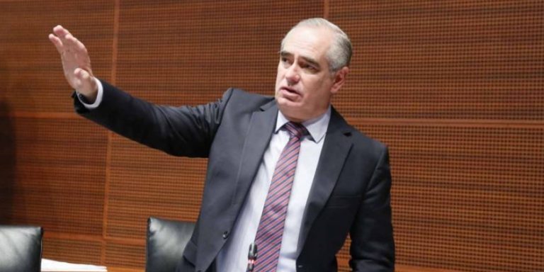 Nombran a Julen Rementería coordinador del PAN en el Senado