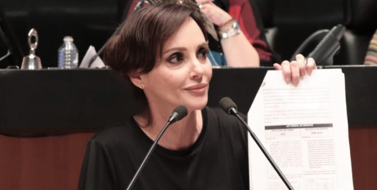 El presidente no tiene sentido común, tiene sentido electoral y desprecio por los médicos: Lilly Téllez