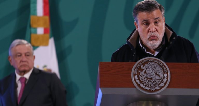“Hay que taparle la boca a los reporteros”, dice Scherer sobre preguntas a AMLO en las mañaneras