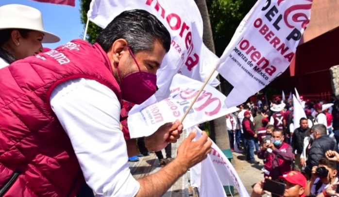 ¡Siguen los reclamos! Mujer se lanza contra candidato de Morena “te pedí ayuda y me mandaste a la chingada”