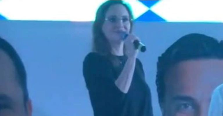 AMLO tiene que entender que no es rey: Lilly Téllez