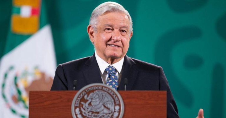 AMLO dice que para mediados de año se recuperarán todos los empleos perdidos durante la pandemia