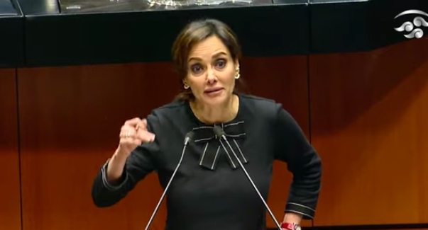 Lilly Téllez expresa su apoyo a Ciro Gómez Leyva tras ataque de AMLO