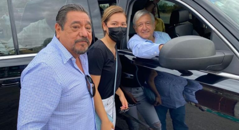 Félix Salgado recibe a AMLO en Guerrero y presume: “el mejor presidente del mundo”