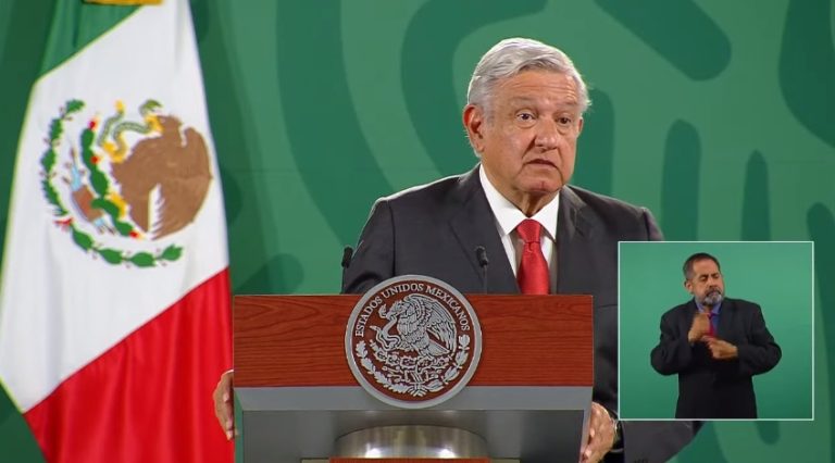 “Presentaré iniciativas de ley, aunque las rechacen”, dice AMLO