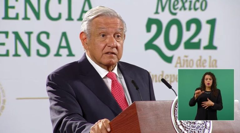 Hay que superarse, pero no aspirar a ser egoístas ni fifís: AMLO