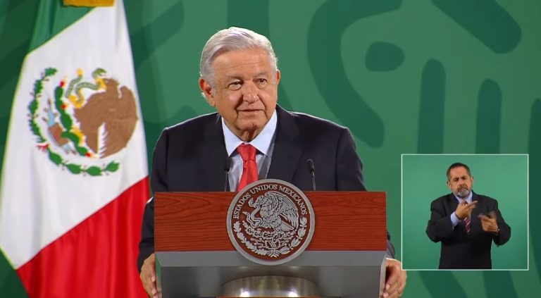 Le va a ir muy bien a los estados que gobernará Morena: dice AMLO tras reunión con gobernadores