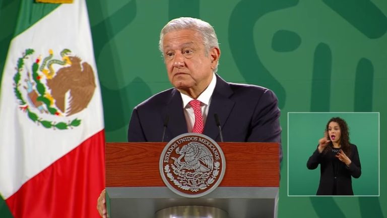 Celebra AMLO consulta de ex presidentes: “fue un periodo de decadencia” de Salinas hasta Peña