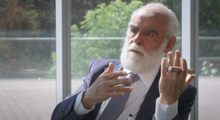 Avión Presidencial es un símbolo de la imbecilidad del presente: Diego Fernández