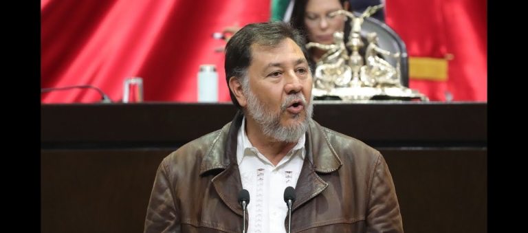 Noroña critica falta de titulación de Doriga: “prefirió irse a la luna”
