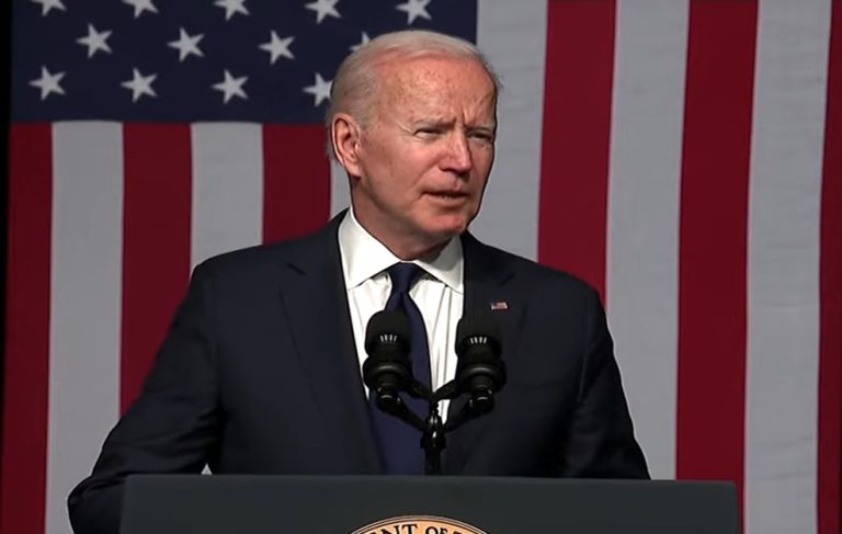 Instruye Biden lucha contra la corrupción como eje central para garantizar la seguridad en EEUU.