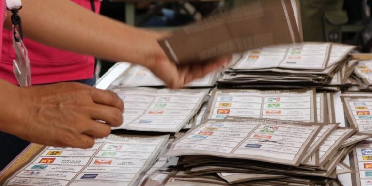 INE da inicio a la desaparición de “nuevos” partidos políticos
