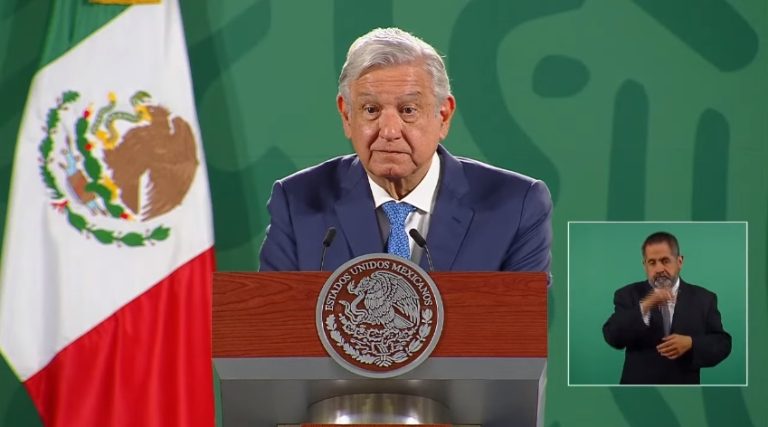 Reconoce AMLO que Morena tendrá que negociar mayoría calificada en el Congreso con la oposición