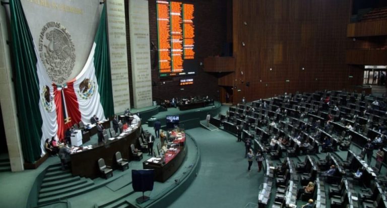 Diputados gastaron 24 mdp en nuevas alfombras y asientos de piel