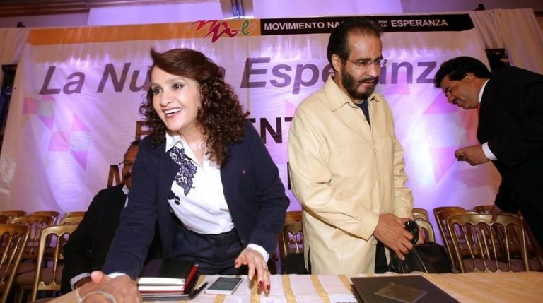 Dolores Padierna anuncia campaña junto a René Bejarano para promocionar a López Obrador hacia 2022
