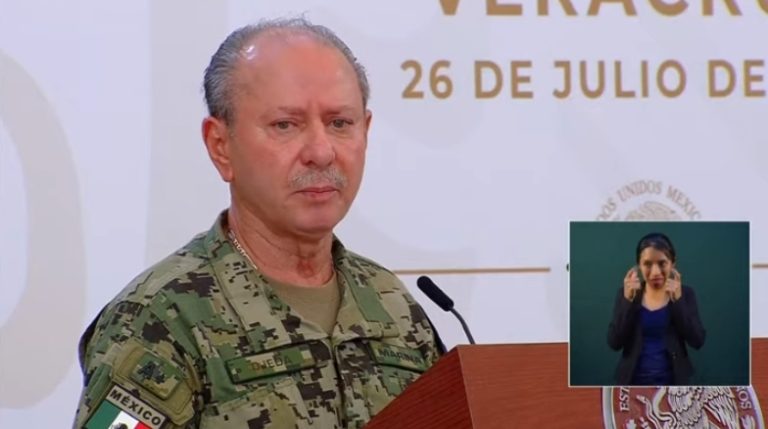 México carece de servidores públicos honestos, por eso hay corrupción, reconoce titular de la Marina