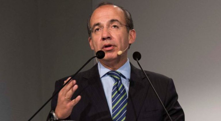 En México se elogia a delincuentes y persigue a opositores: Calderón