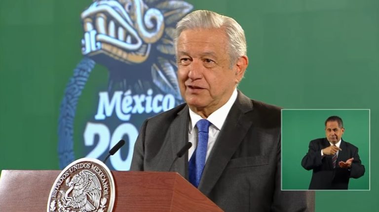 Anuncia AMLO que su próximo libro se publicará a finales de agosto