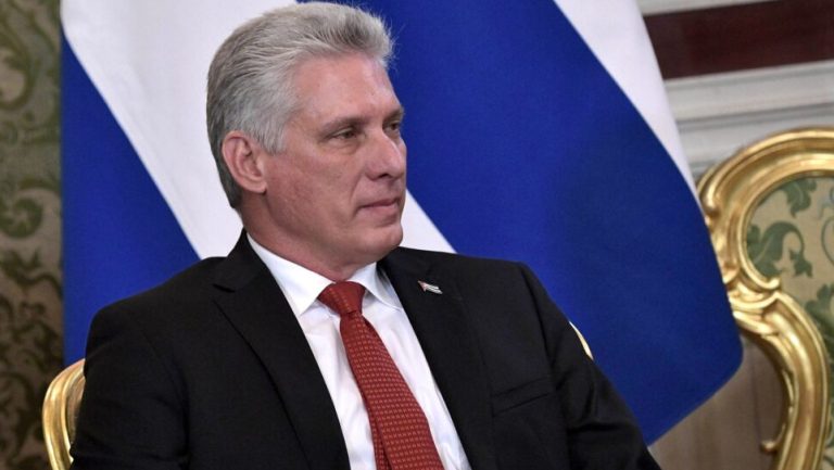 Díaz-Canel dará discurso en el desfile de Independencia