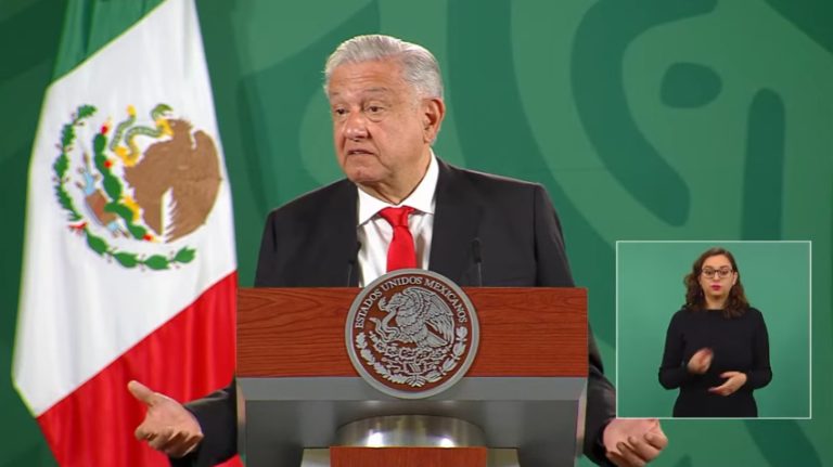 “Si legisladores votan en contra de nuestras iniciativas, allá ellos”, advierte AMLO