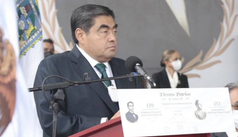 Barbosa por fin sale del top 10 de gobernadores peor evaluados en el país