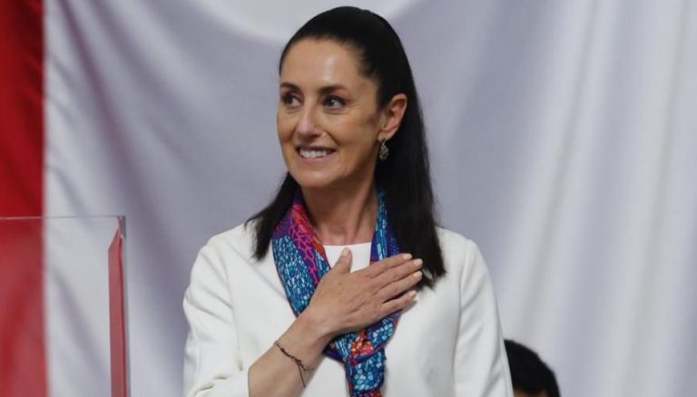 Sheinbaum da su tercer informe asegurando que no es tiempo de futurismos: estamos transformando la ciudad