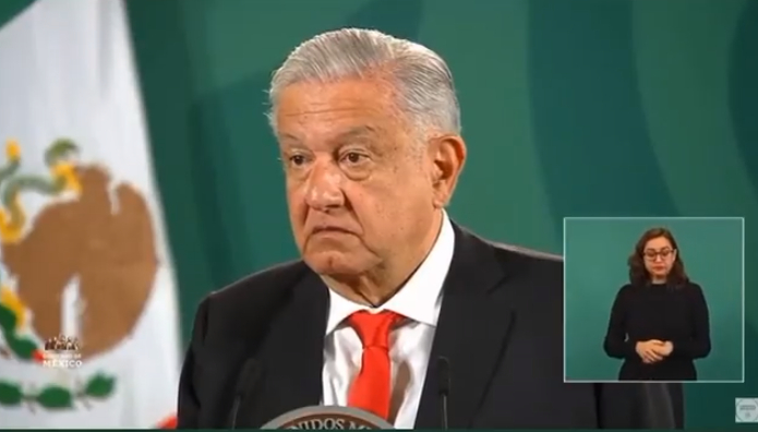AMLO acusa que movimiento feminista inició hace 2 años para afectar su gobierno