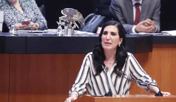 Diputados armados, otros groseros y otros pidiendo investigar a universidades, esta es la transformación: Kenia López