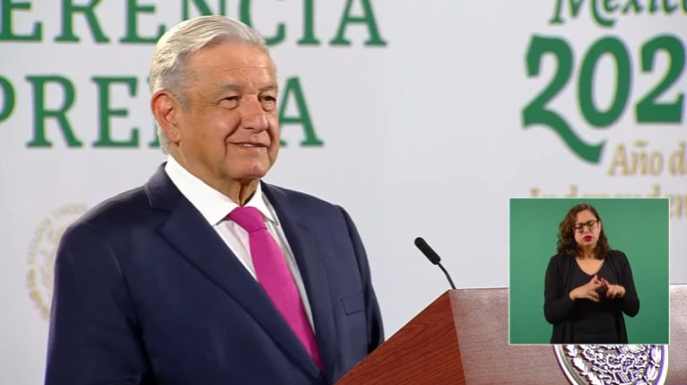 Pemex no está a la deriva, dice AMLO