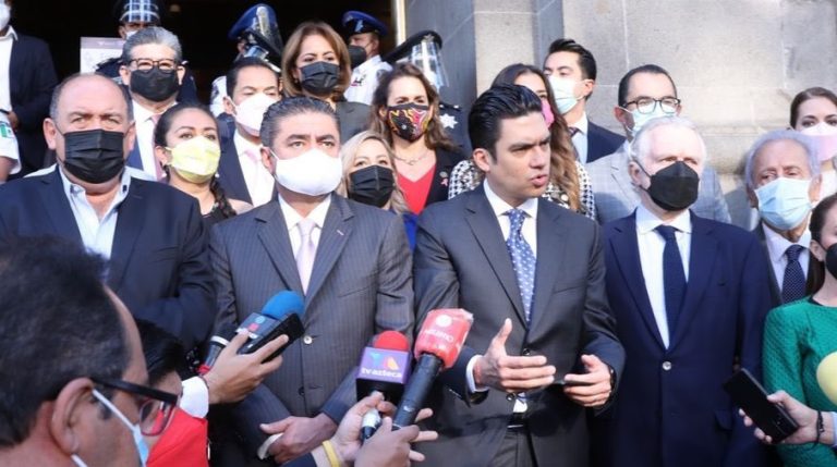 Oposición presenta acción de inconstitucionalidad contra revocación de mandato