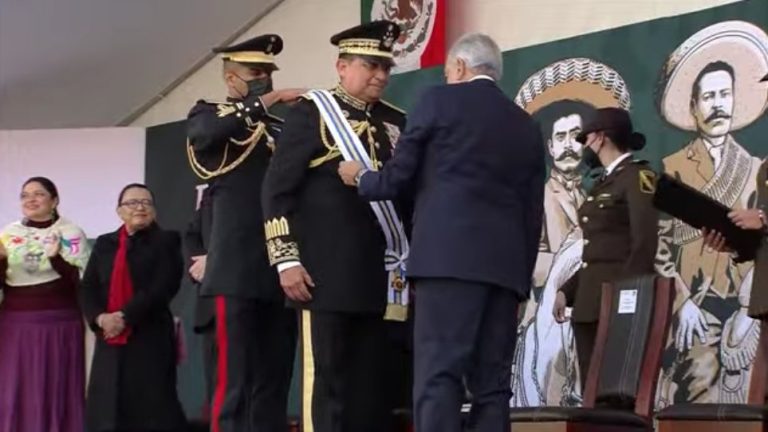 Human Rights advierte que la democracia corre peligro tras pronunciamiento de Cresencio Sandoval