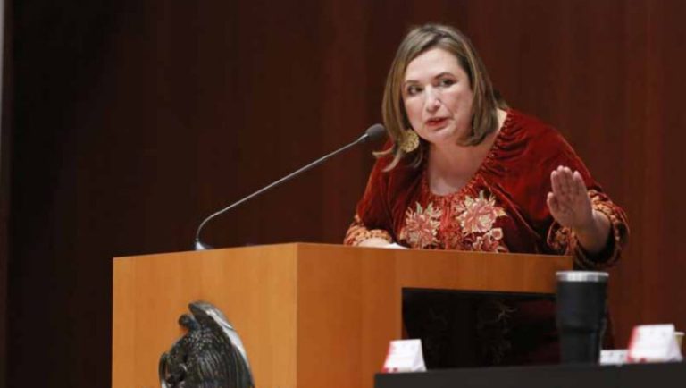 ¿Si hay renuncias por bodas para cuando por los miles de muertos por falta de medicamentos?: Xóchitl Gálvez