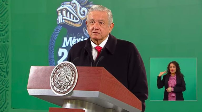‘Escandaloso’ que funcionarios de 4T viajen en avión privado: AMLO