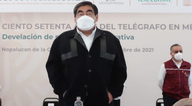 Después de presumir baja importante de huachicol, Barbosa ahora anuncia que se revisarán ductos de Pemex